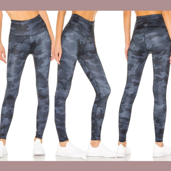 NWT Beyond Yoga [ Medium ] Lux High Waisted Midi Legging‎ in Navy Camo - Picture 11 of 12